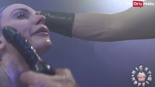 Világos Szőke amatőr fiatal micky muffin könyörtelen anális dugással