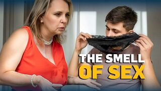 Tömzsi könyvelőnő kolosszális valaga csábítós hódításra