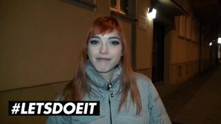 Lullu Gun és Anny Aurora megosztják a nagy fekete fazt kint a vadonban