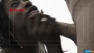 Fekete bomba milf csoportos kamatyolása fehér farkakkal valagban és kettő behatolással