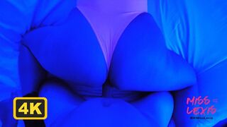 Forró latin amerikai házastárs orbitális mellekkel és szemrevaló fennékkel élvezi a vad dugást