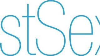 Nicolette műfaszos mulatsága végződik nagy fekete kukac belélövéssel