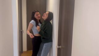 Irodai találkozón nyaldostuk meg egymás punciját a főnökömmel