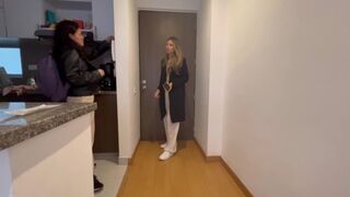 A szomszéd szuka lesbi vágyait teljesítem hálából