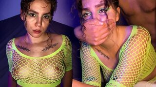 Wow! találkoztam egy szépséggel a night clubban, keményen megdugtam és a szájába élveztem