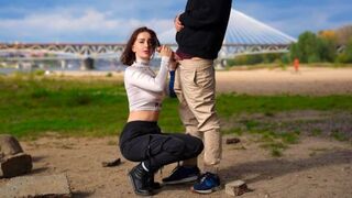 Nyilvános kúrás vlog: mélytorok és váratlan bulkesz telelövés