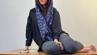 Izgató arab milf megbassza a bankárt a vámért