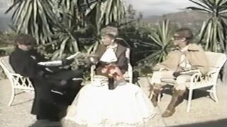 Retro édeshármas porno 1986-ból Sara Suzanne Brown és Marc Wallice főszereplésével